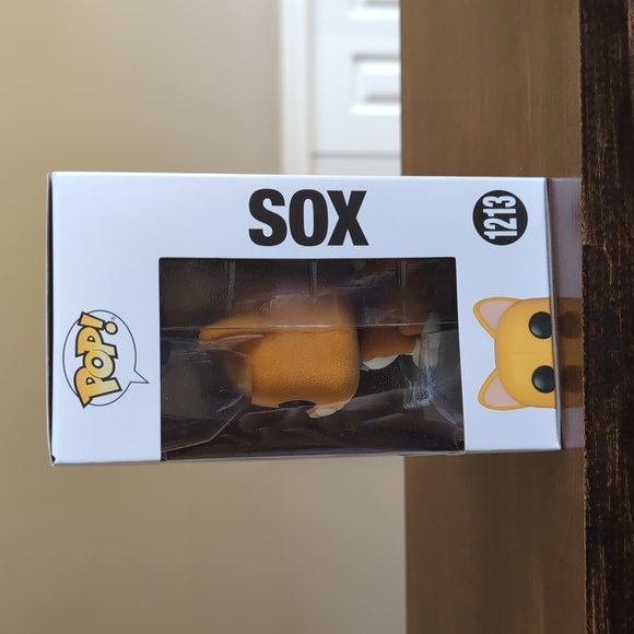 Disney Lightyear Funko Pop Flocked Special Edition Sox NEW - Picture 5 of 8